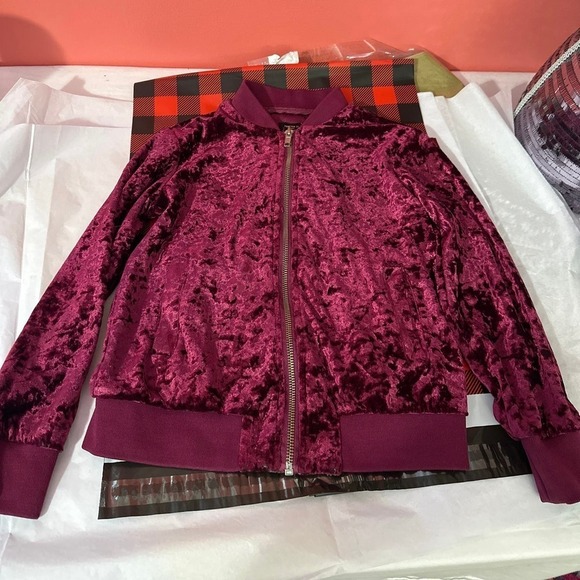 Forever 21 velour jacket - Picture 1 of 3